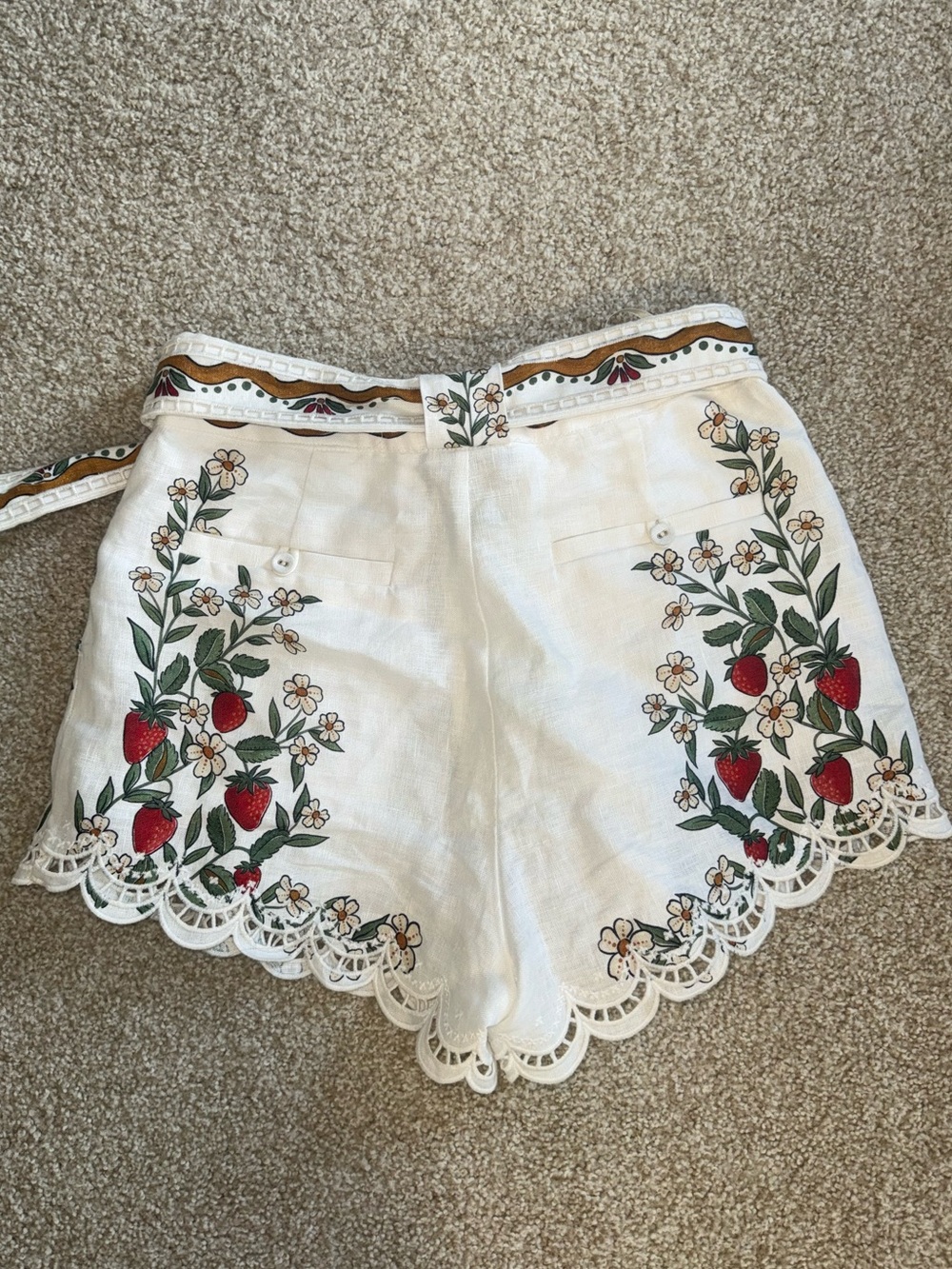 FARM Rio White High-Waist Embroidered Strawberry Scalloped Shorts - Picture 4 of 5